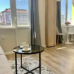 Elegant For 4 Guests In Center Апартамент *