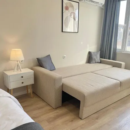 Elegant For 4 Guests In Center Apartament
