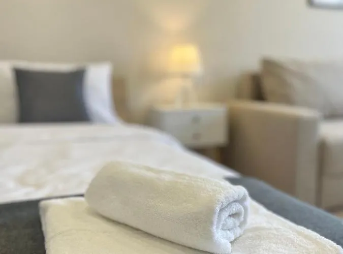 Elegant For 4 Guests In Center Apartment *